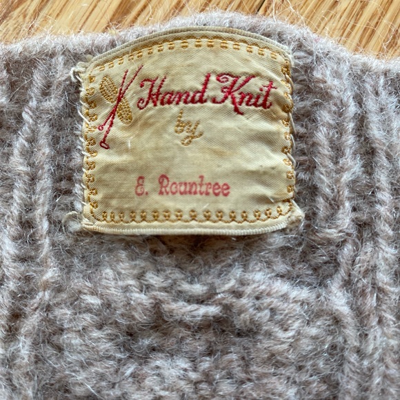 Rountree Hand Knit V-Neck Sweater - Picture 2 of 6